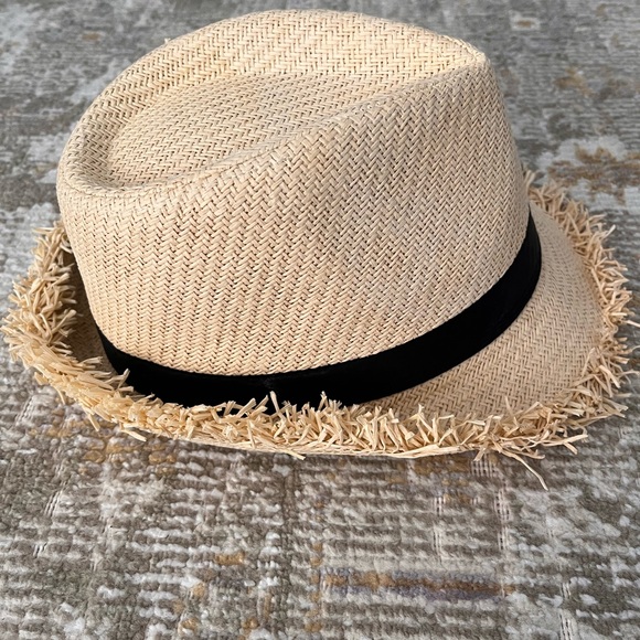 Fedoras - Picture 3 of 5